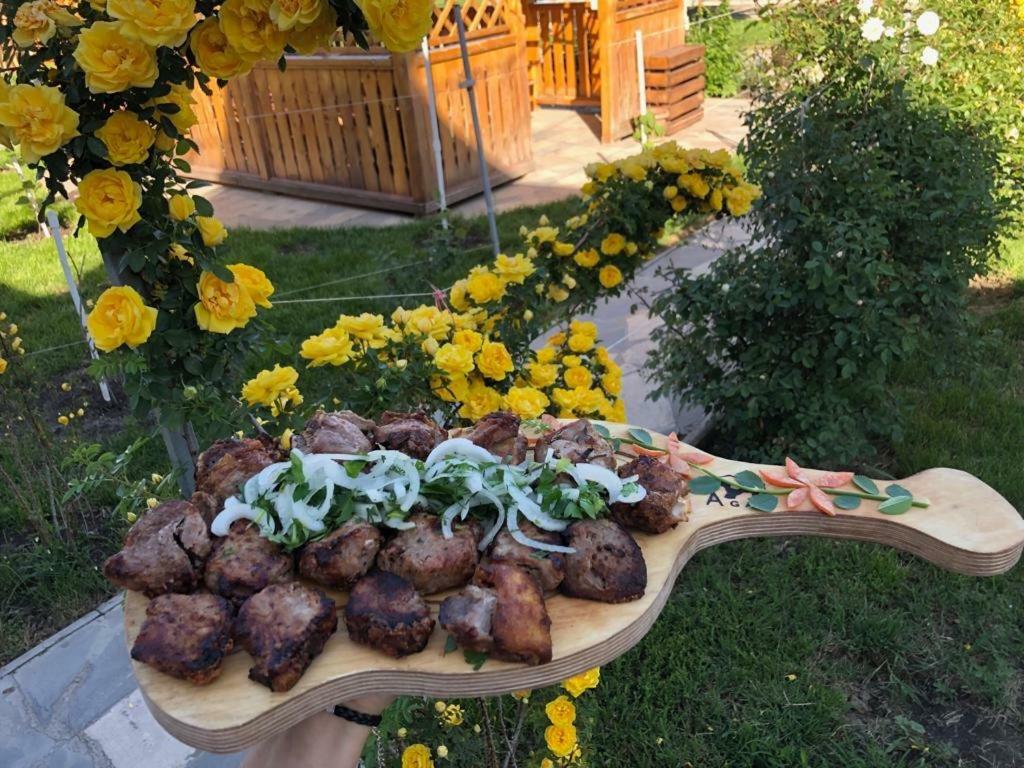 Ralina Restaurant And Hotel Davalinskiy Tsemzavod Zewnętrze zdjęcie